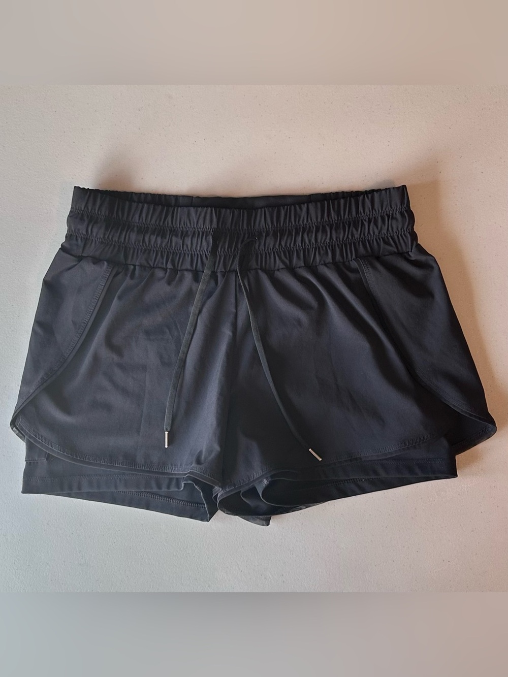 CRZ YOGA Black 2-in-1 Athletic Running Shorts Medium Athleisure